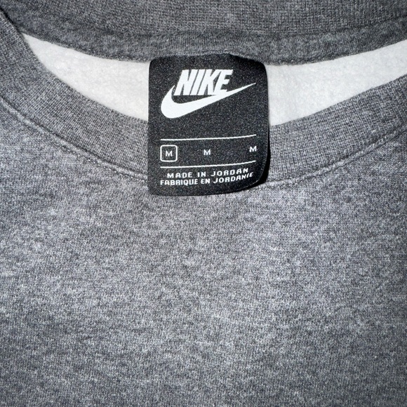 Nike Crewneck Sweatshirt - Picture 5 of 7